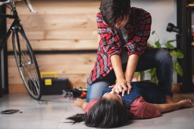 Improvised CPR: Crafting Life-Saving Tools from Everyday Gear