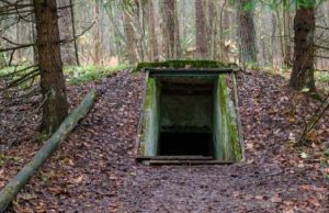 I Lived in a Bunker for Three Weeks. This Is How It Went